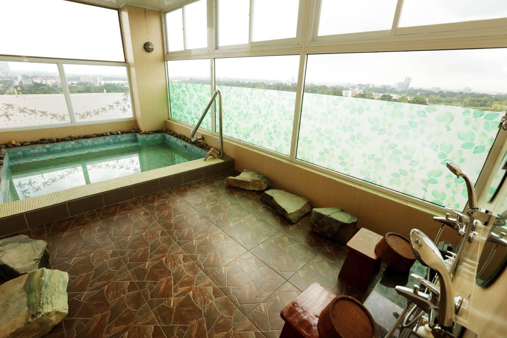 Super Hotel Rangoon Eksteriør billede